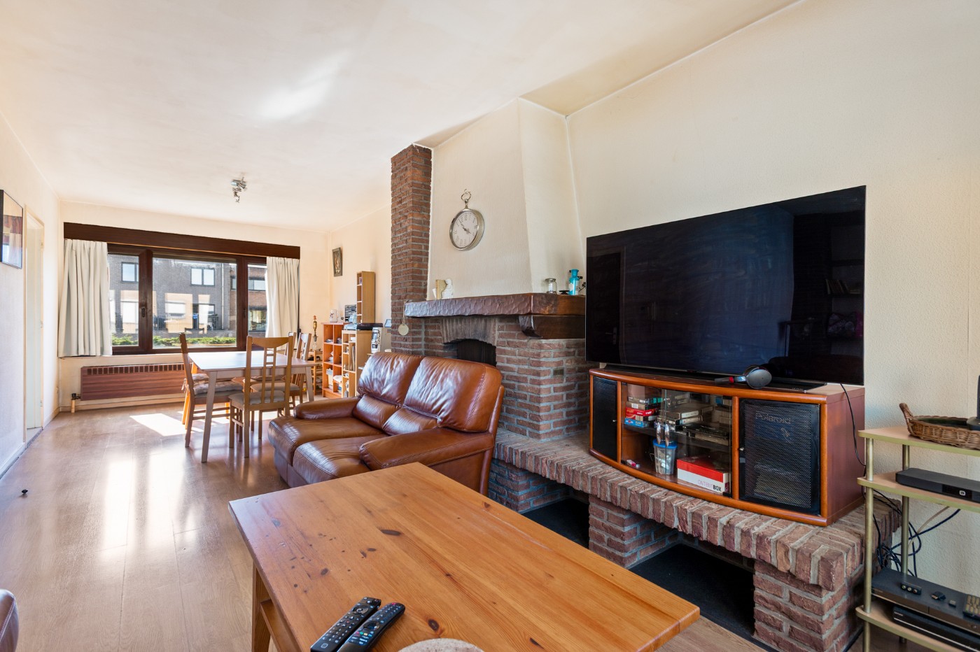 Op te frissen woning met 3 slpk., inpandige garage en west-tuin - foto 5