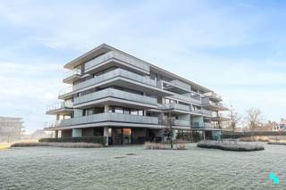 Dit ruim nieuwbouwappartement is voorzien van twee slaapkamers en heeft een bewoonbare oppervlakte van ca. 97 m². Er zijn 2 terrassen voorzien van...
