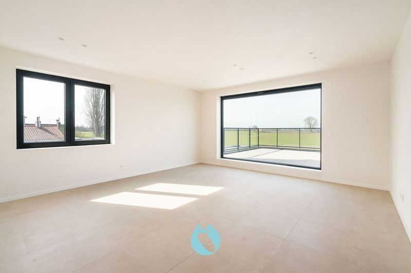 Luxueus 3-slaapkamer appartement te koop met terras van 40m² - foto 3
