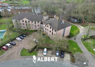 Unieke investeringssite van 6.014 m² in het centrum van Knesselare met gemengd gebruik en sterk potentieelOntdek deze uitzonderlijke...