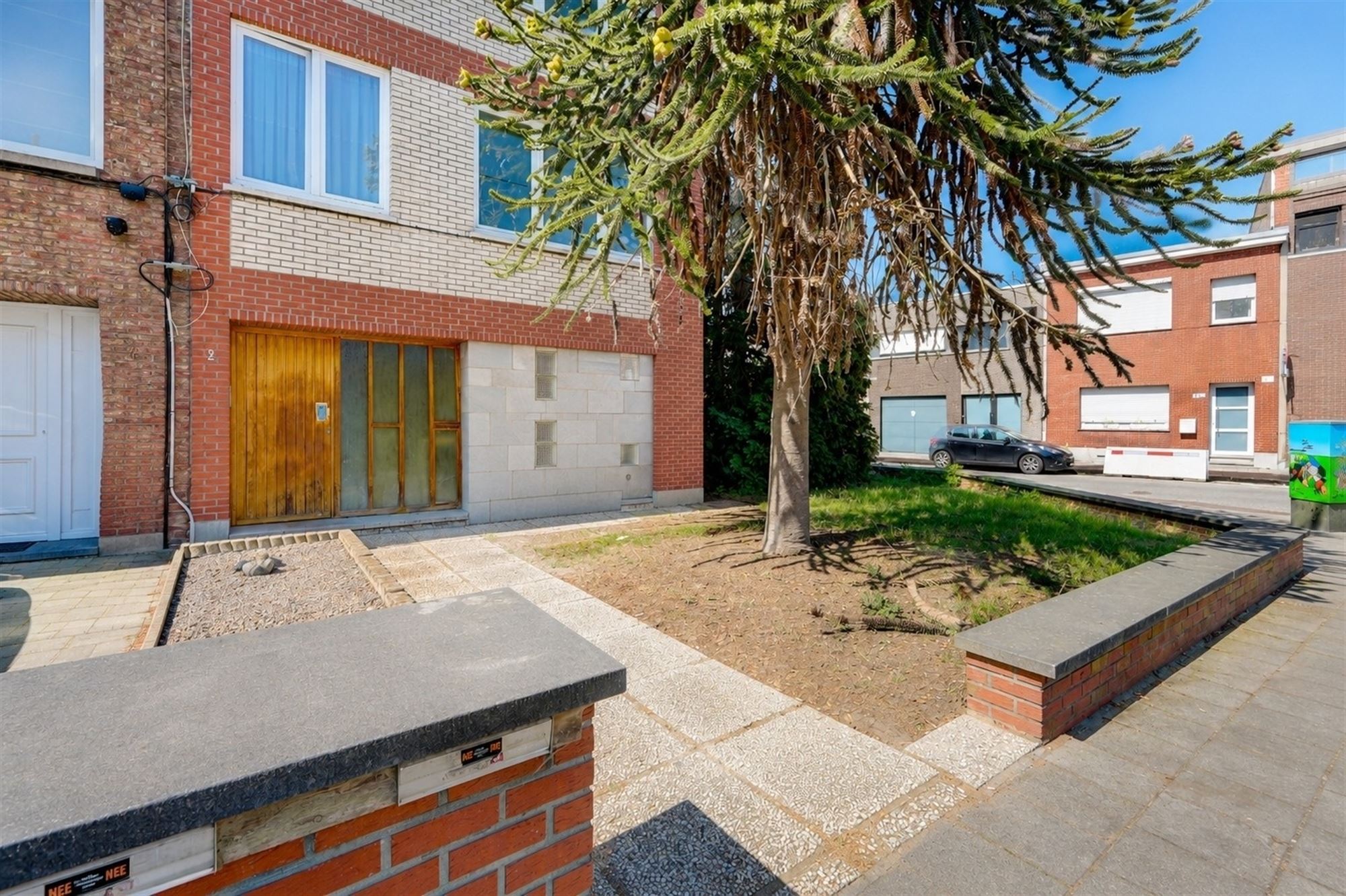 Appartementsgebouw op wandelafstand van centrum Wilrijk - foto 4