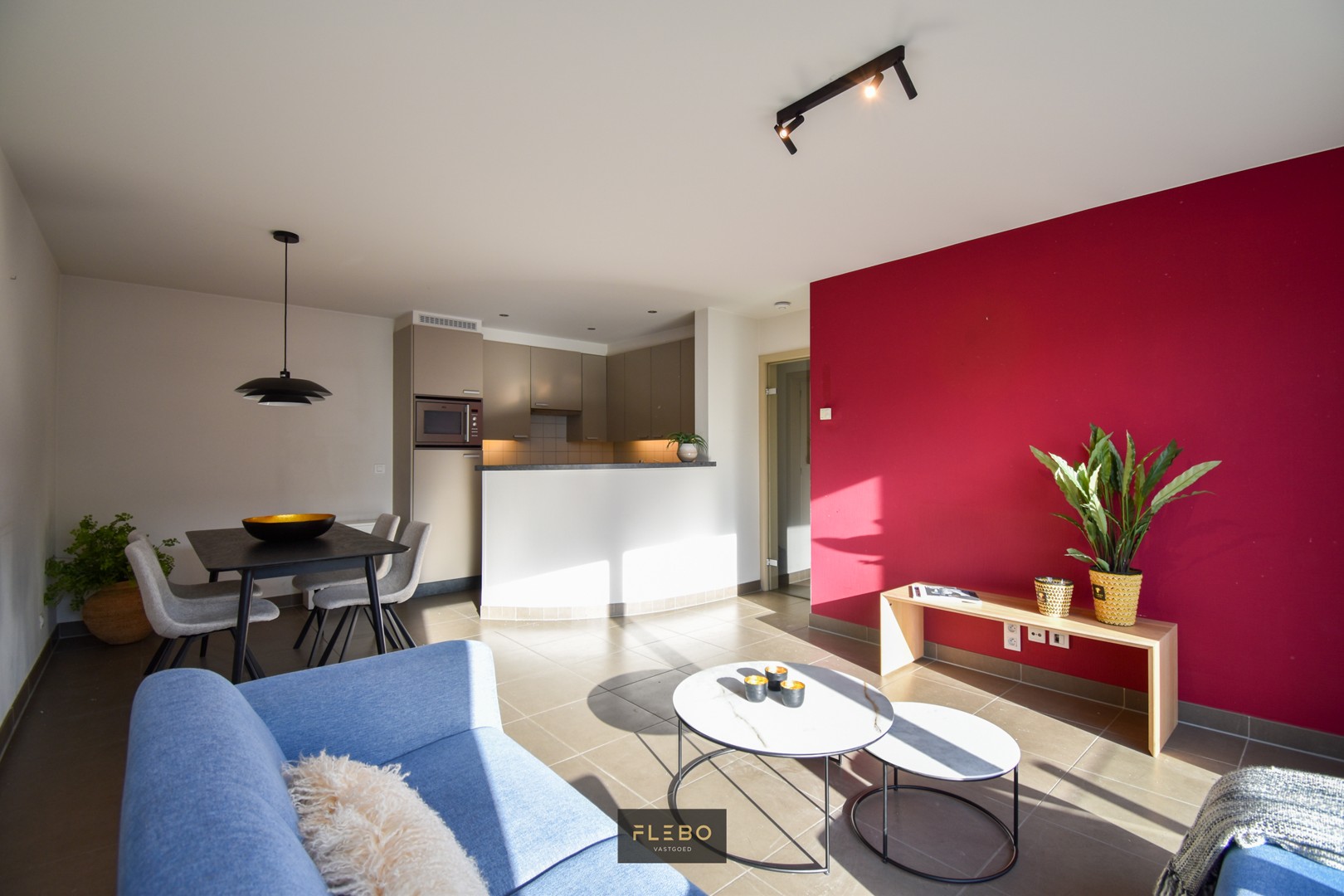 Modern en ruim appartement met terras nabij de Zeedijk - foto 5