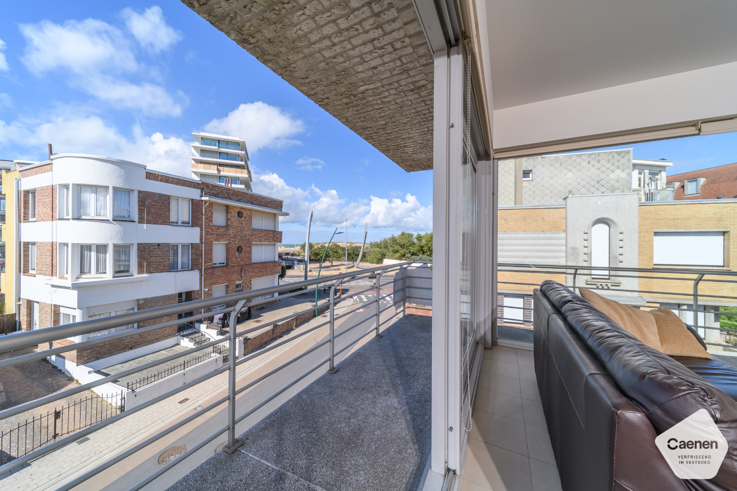 Gemeubeld hoekappartement met 2 slaapkamers en buitenstaanplaats - foto 5