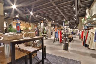 Commercial à louer à Beveren-Kruibeke-Zwijndrecht