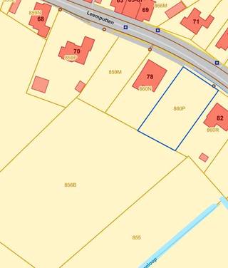 Mooi perceel met zongerichte tuin, groot 9a63ca (inclusief wegenis van 3m langs de linker perceelsgrens) Landelijk gelegen en op wandelafstand van...