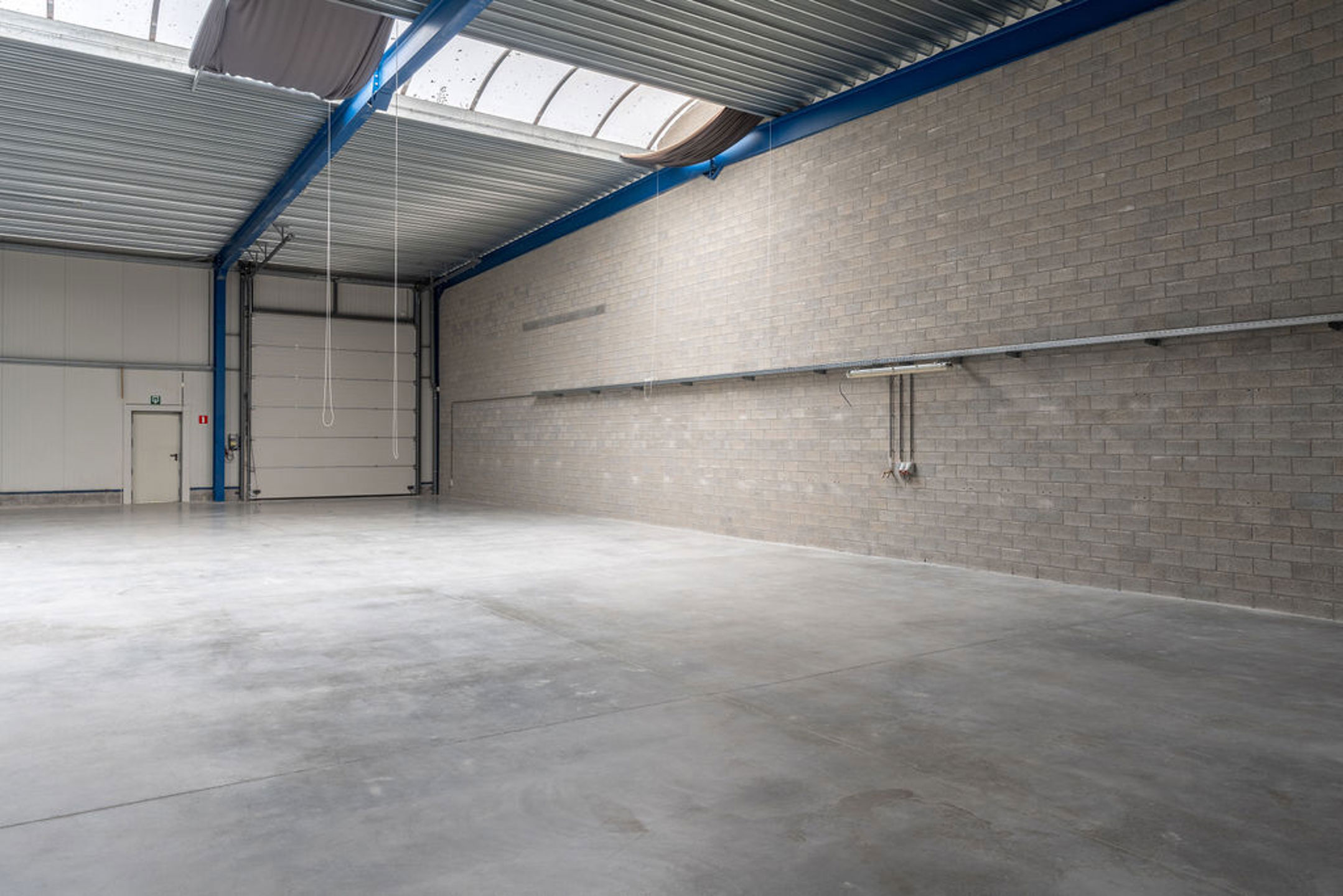 Commercial à louer à Poppel - photo 1