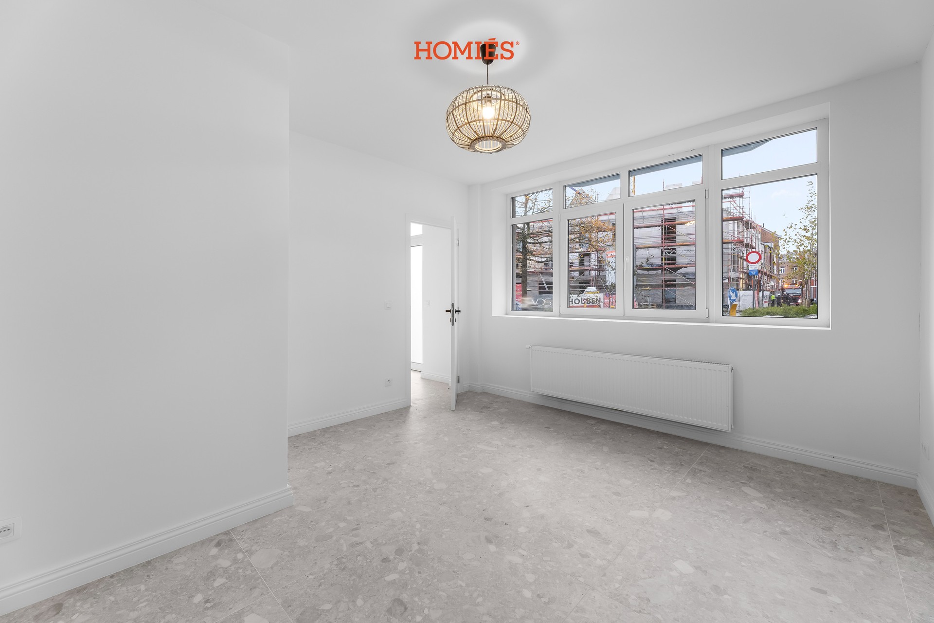 Gerenoveerd herenhuis met 6 slpk, 3 badk in centrum Leuven! - photo 4