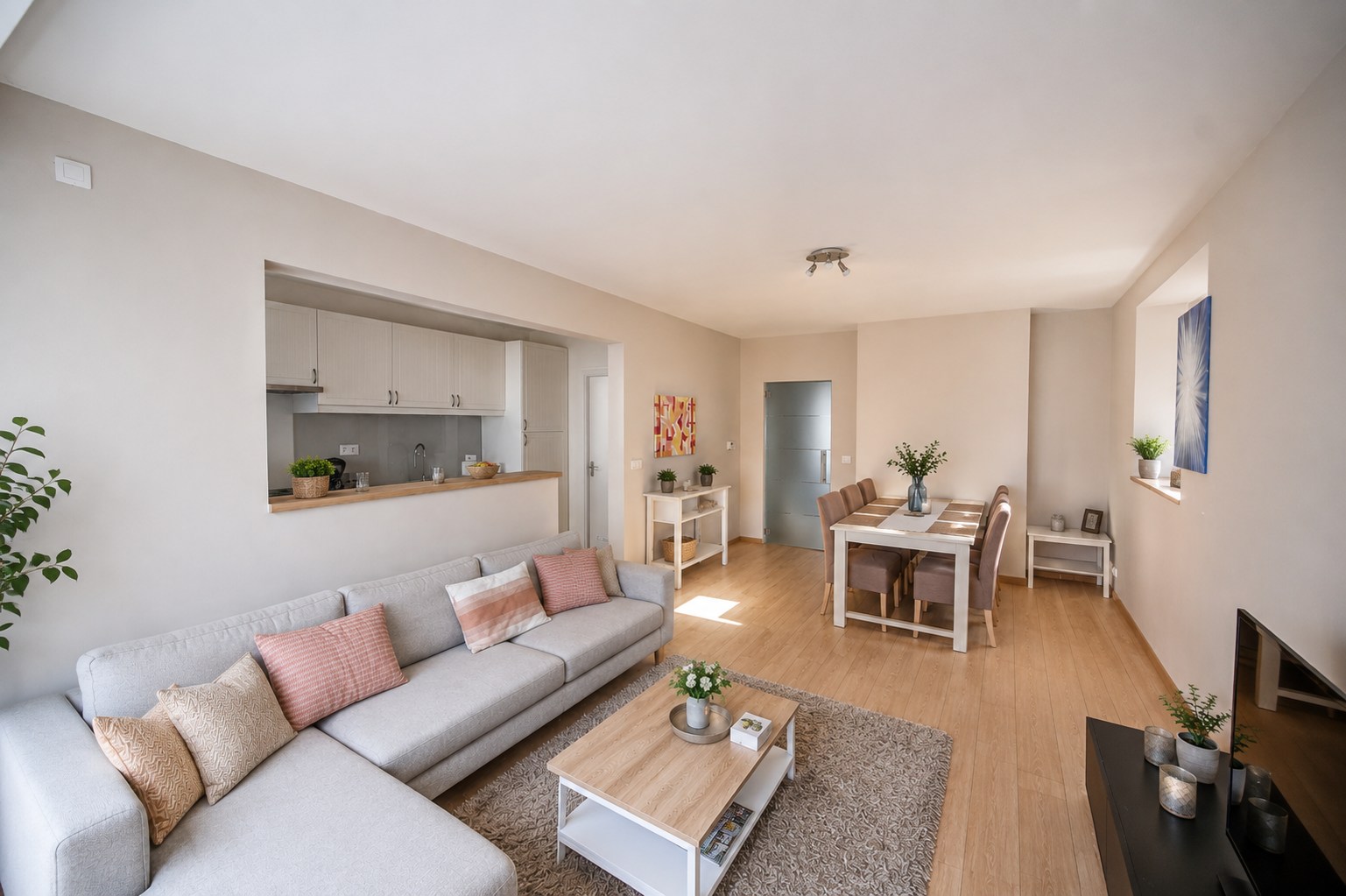 KNAP APPARTEMENT NABIJ LEOPOLDPARK - foto 1