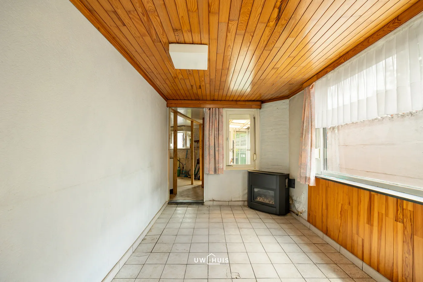 TE RENOVEREN WONING MET GROTE TUIN - foto 5