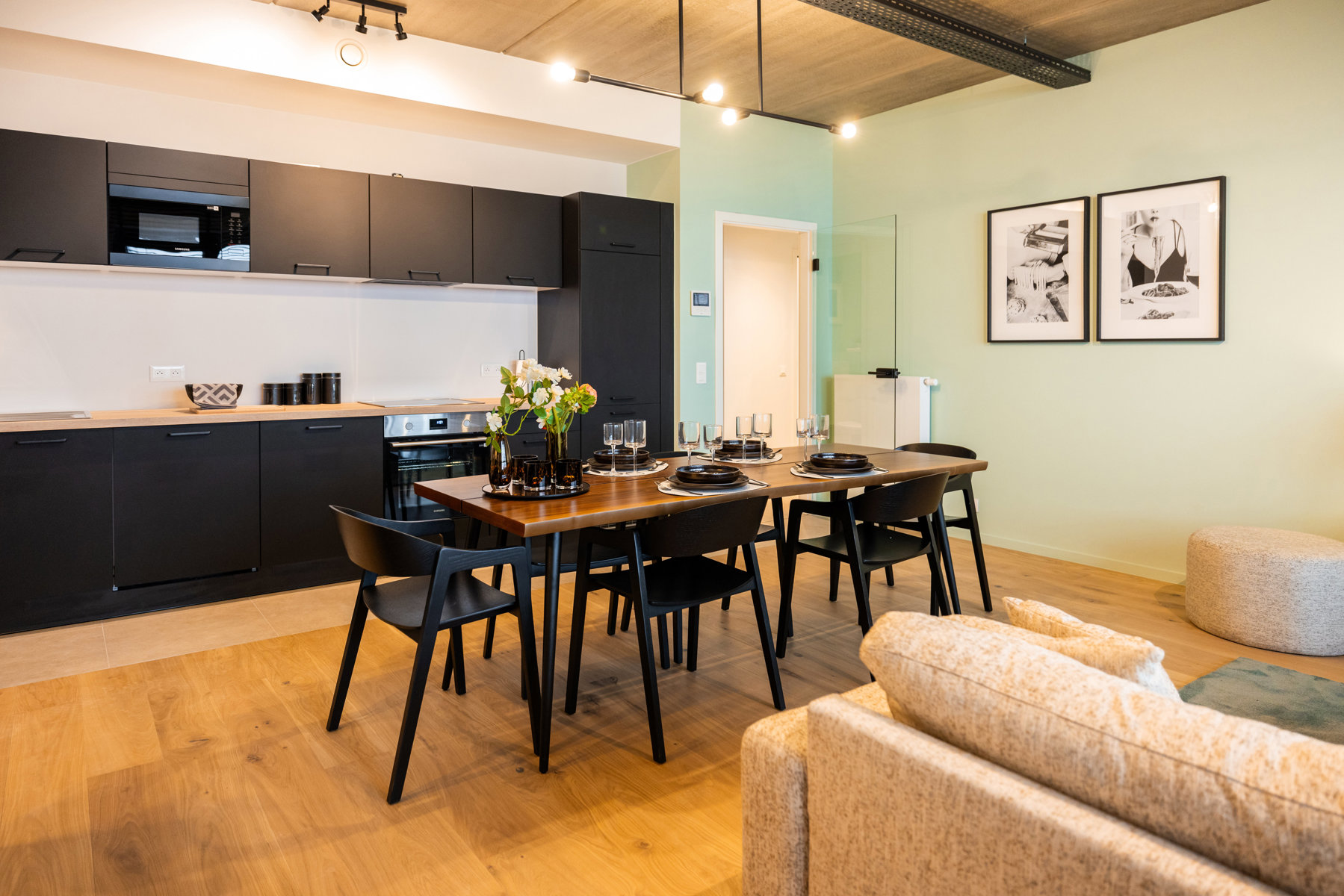 Apartment for sale in Liège with 3 bedrooms - photo 2