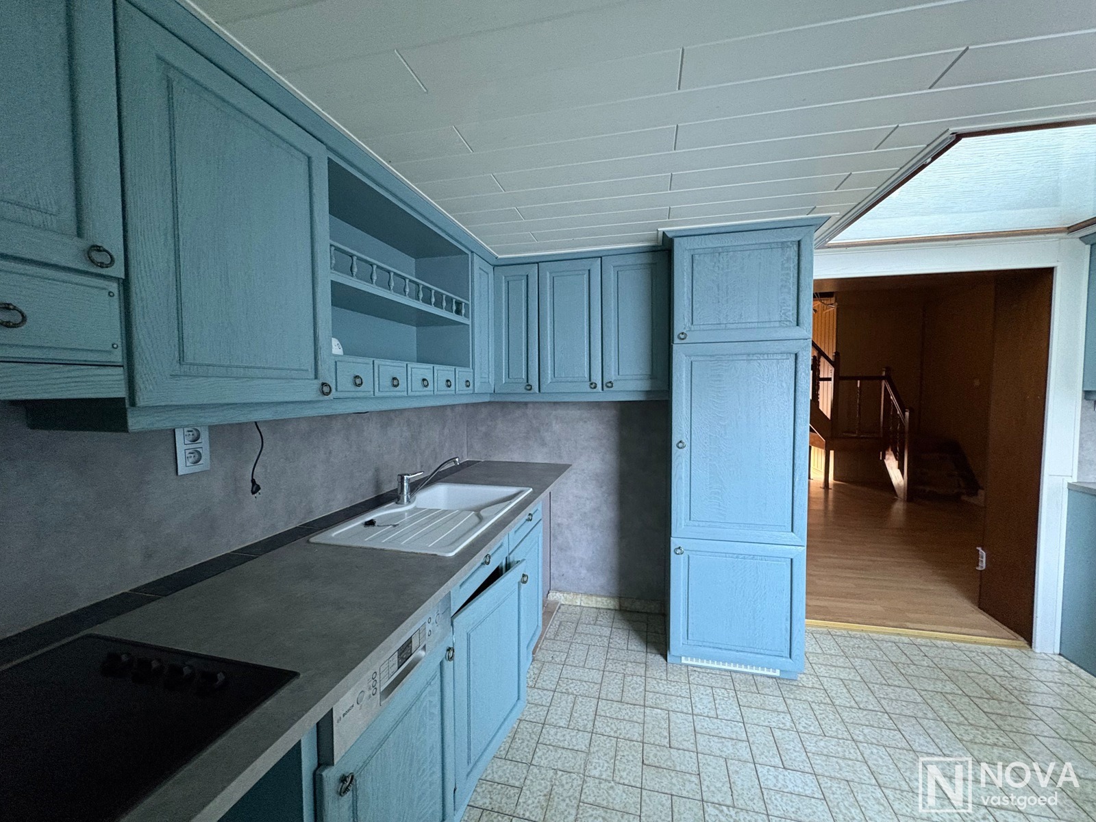 Centraal gelegen rijwoning te Nieuwpoort met 2 slaapkamers.  - foto 5