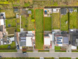 Bouwgrond voor halfopen gekoppelde bebouwing geschikt voor eengezinswoning In deze verkaveling is het toegelaten om de woning als zorgwoning te...