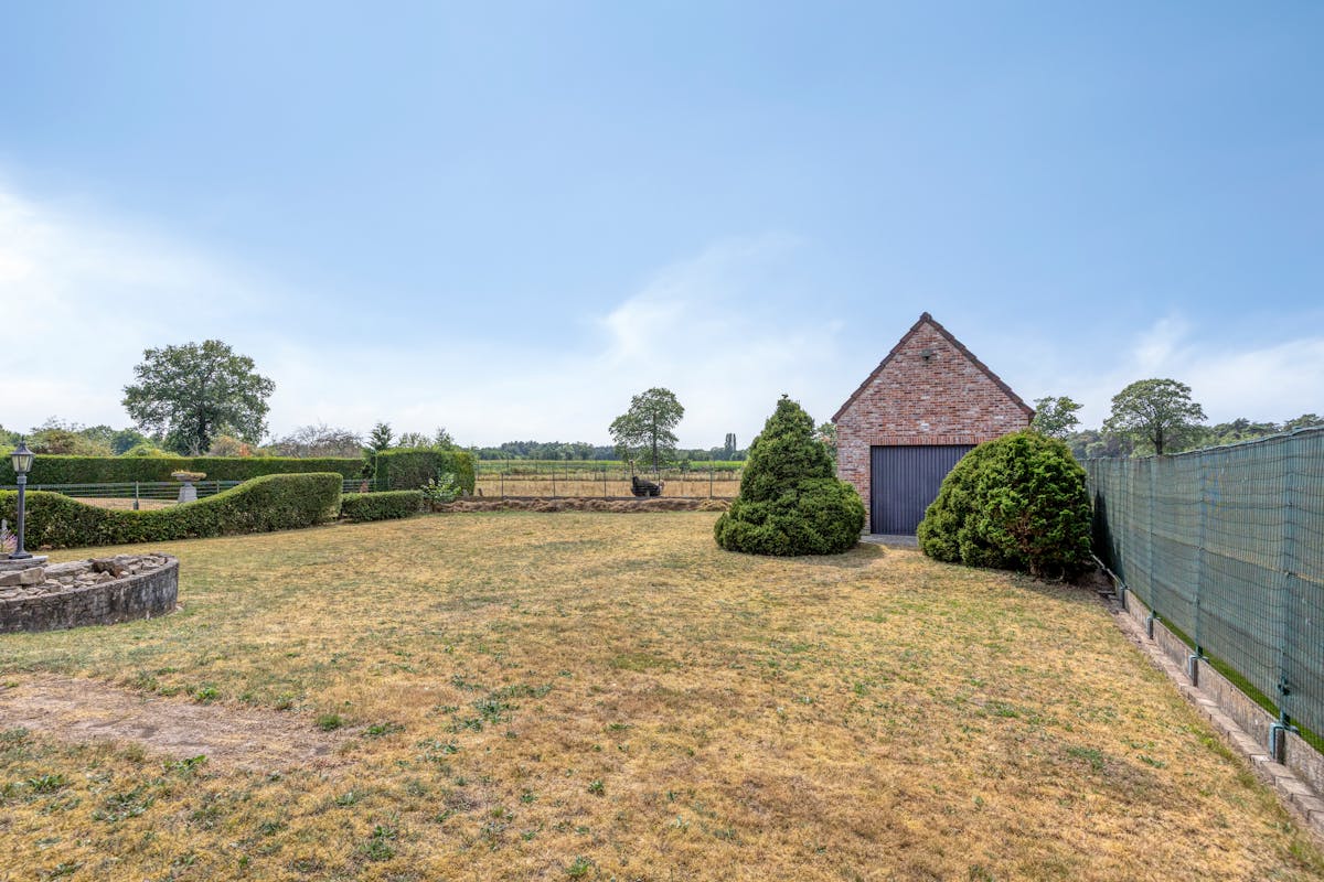 huis op 965 m² grond te koop in Kasterlee - foto 5