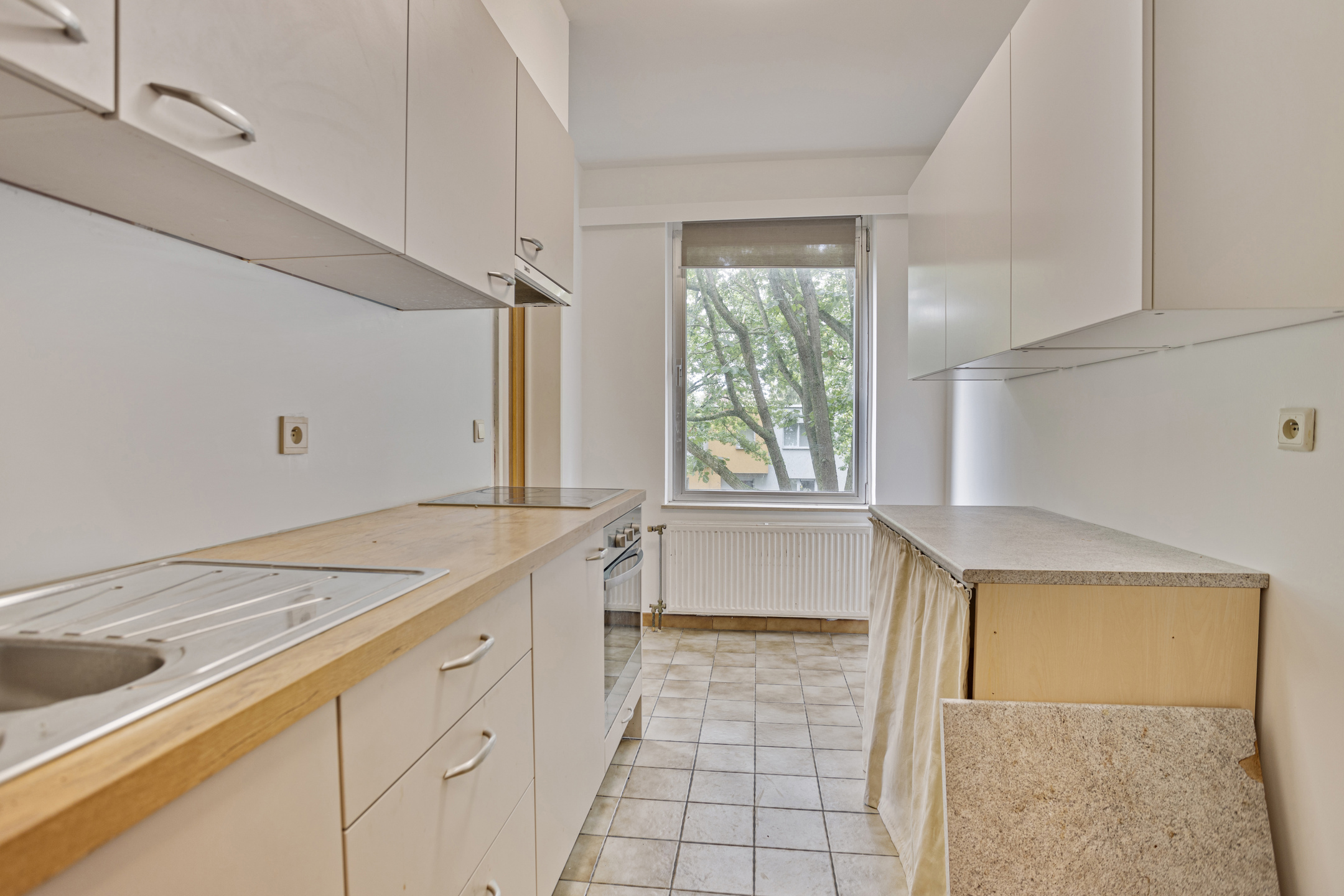 Rustig gelegen twee-slaapkamer appartement. - foto 3