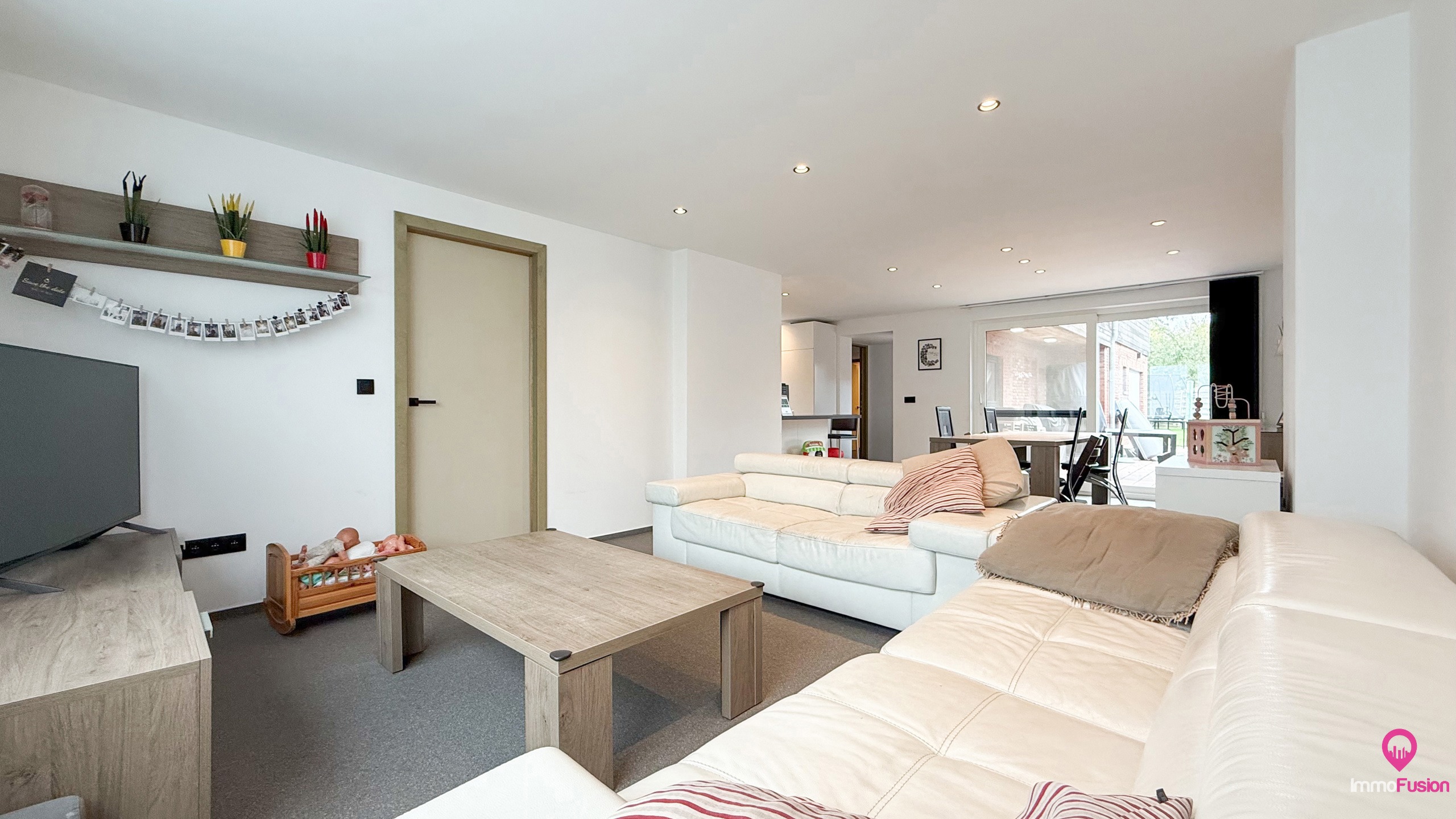 Gerenoveerde woning met veel ruimte en 6 slaapkamers! - foto 4