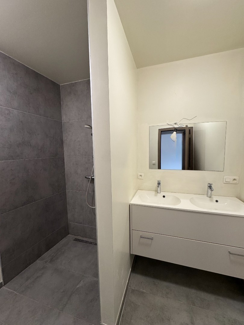 Appartement à vendre à Renaix avec 2 chambres - photo 4