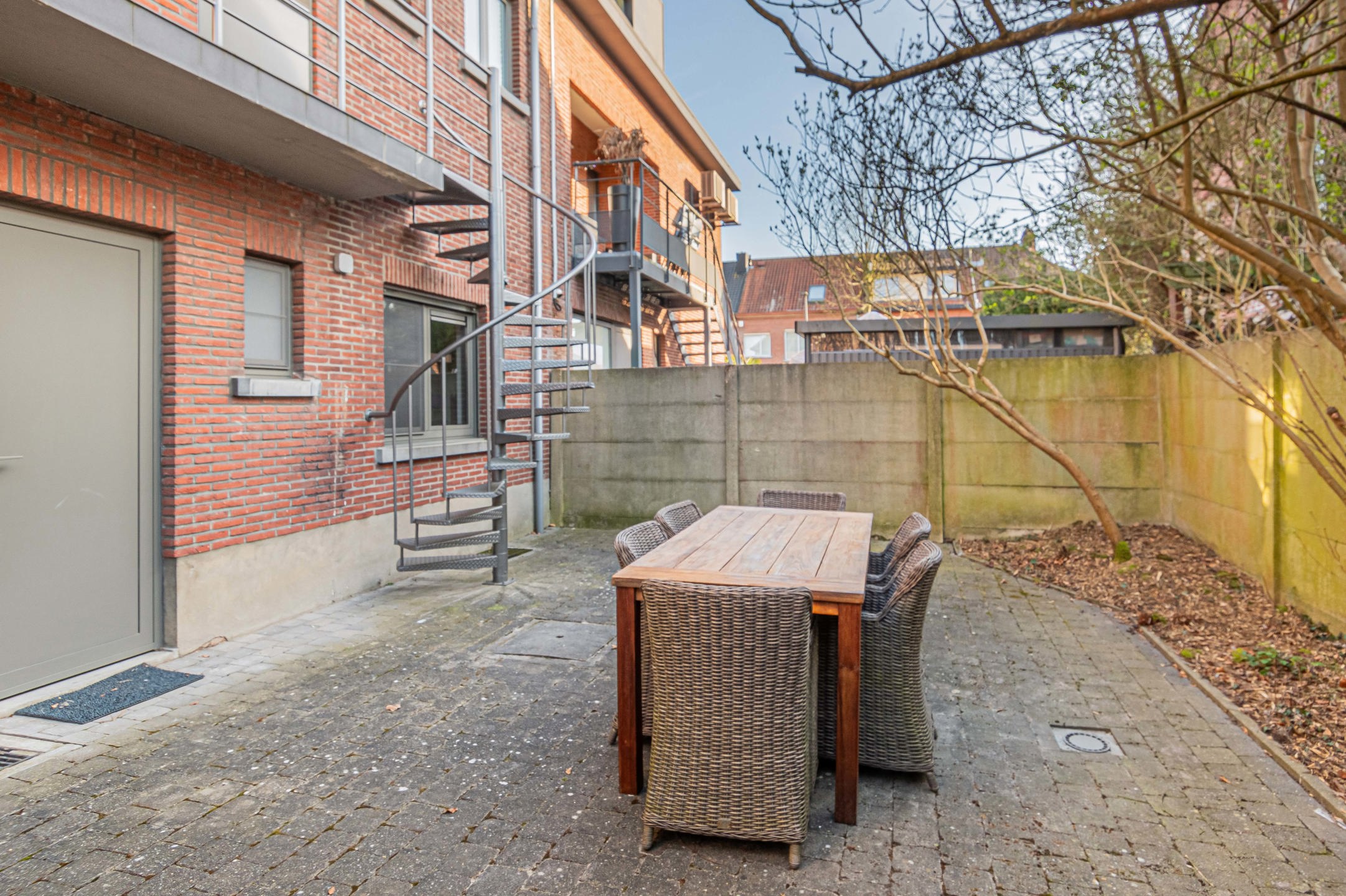 Gerenoveerde woning op de grens met Edegem en Mortsel - foto 5