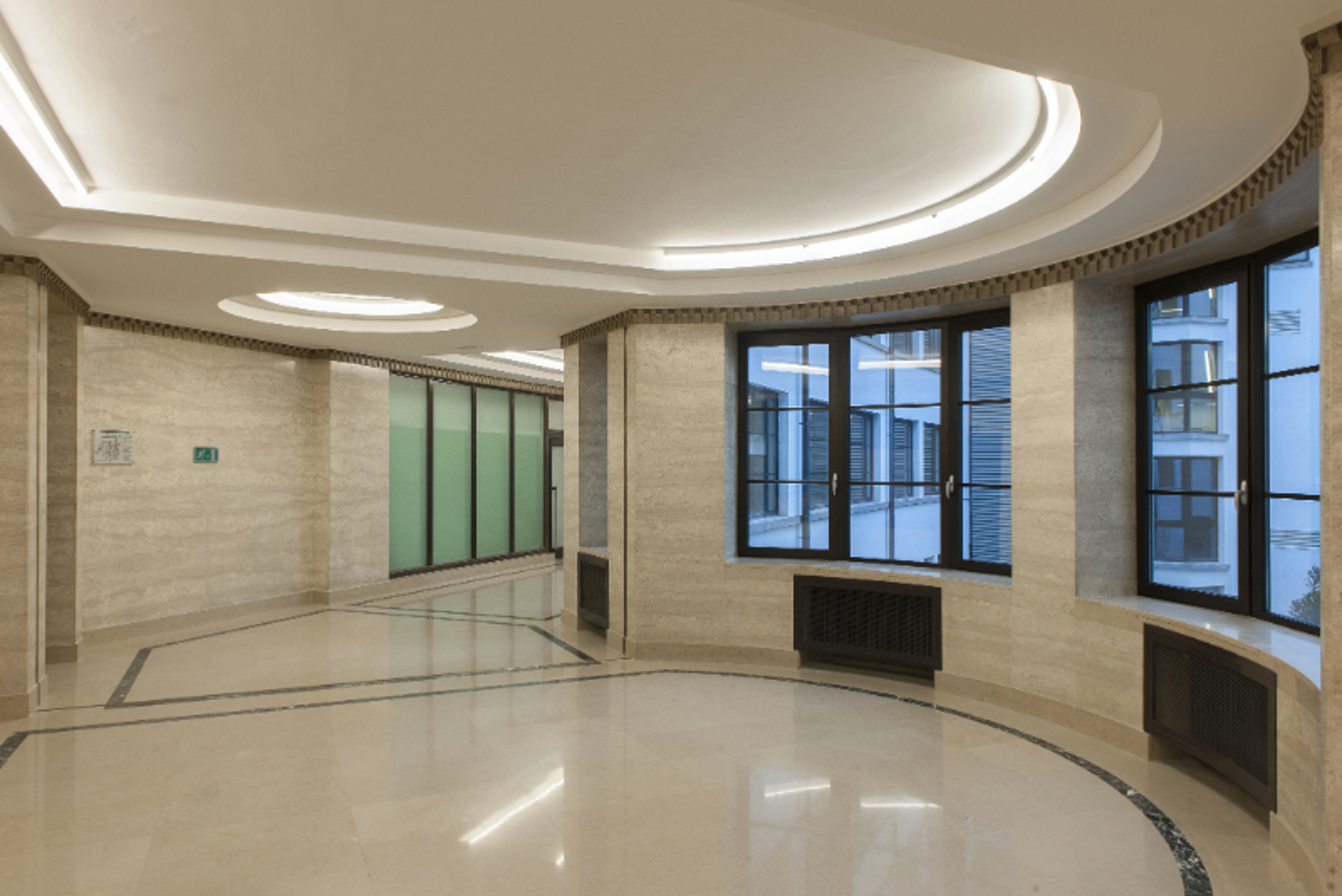 Commercial à louer à Bruxelles - photo 3