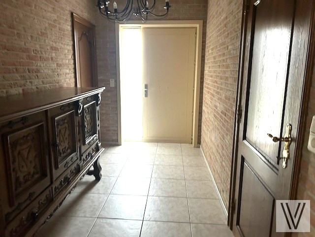 Nette gelijkvloerse alleenstaande villa te Lendelede - foto 5