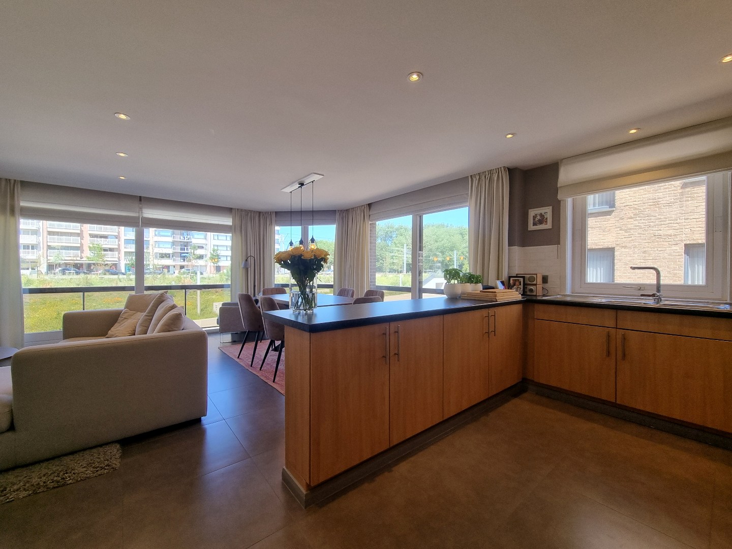 Agréable appartement d'angle très lumineux avec vue dégagée - Heist - photo 4