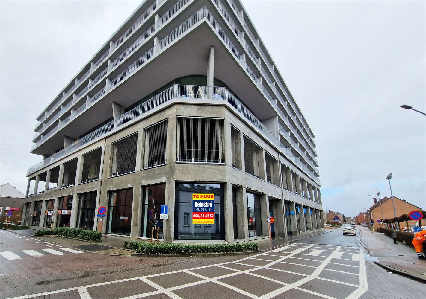 COMMERCIËLE NIEUWBOUWRUIMTES TE HUUR - foto 1