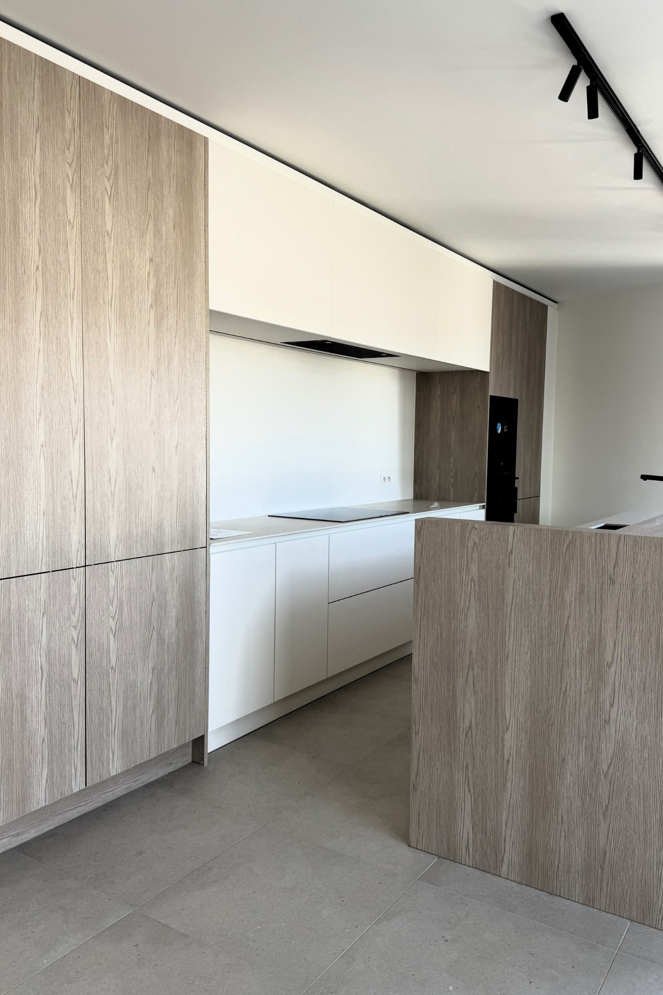 Exclusieve penthouse in residentie Klaver met luxe, ruimte en zon in het hart van Lummen - foto 2