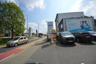 Commercial à louer à Alost