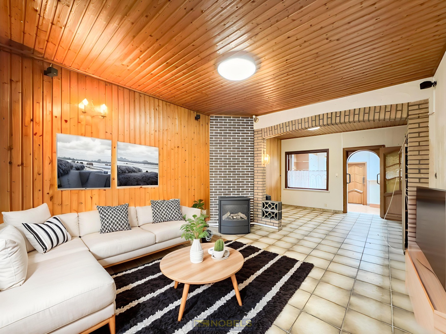 Te koop, te renoveren stadswoning op zeer gunstige ligging te Oudenaarde - photo 1