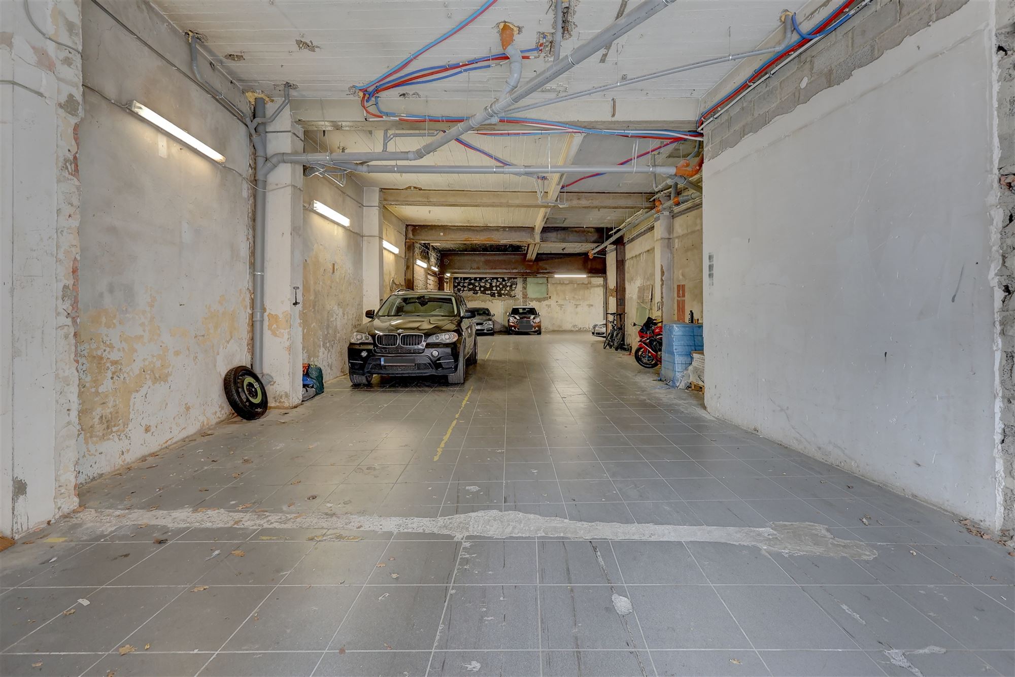 Ruim handelsgelijkvloers in centrum Antwerpen - foto 4