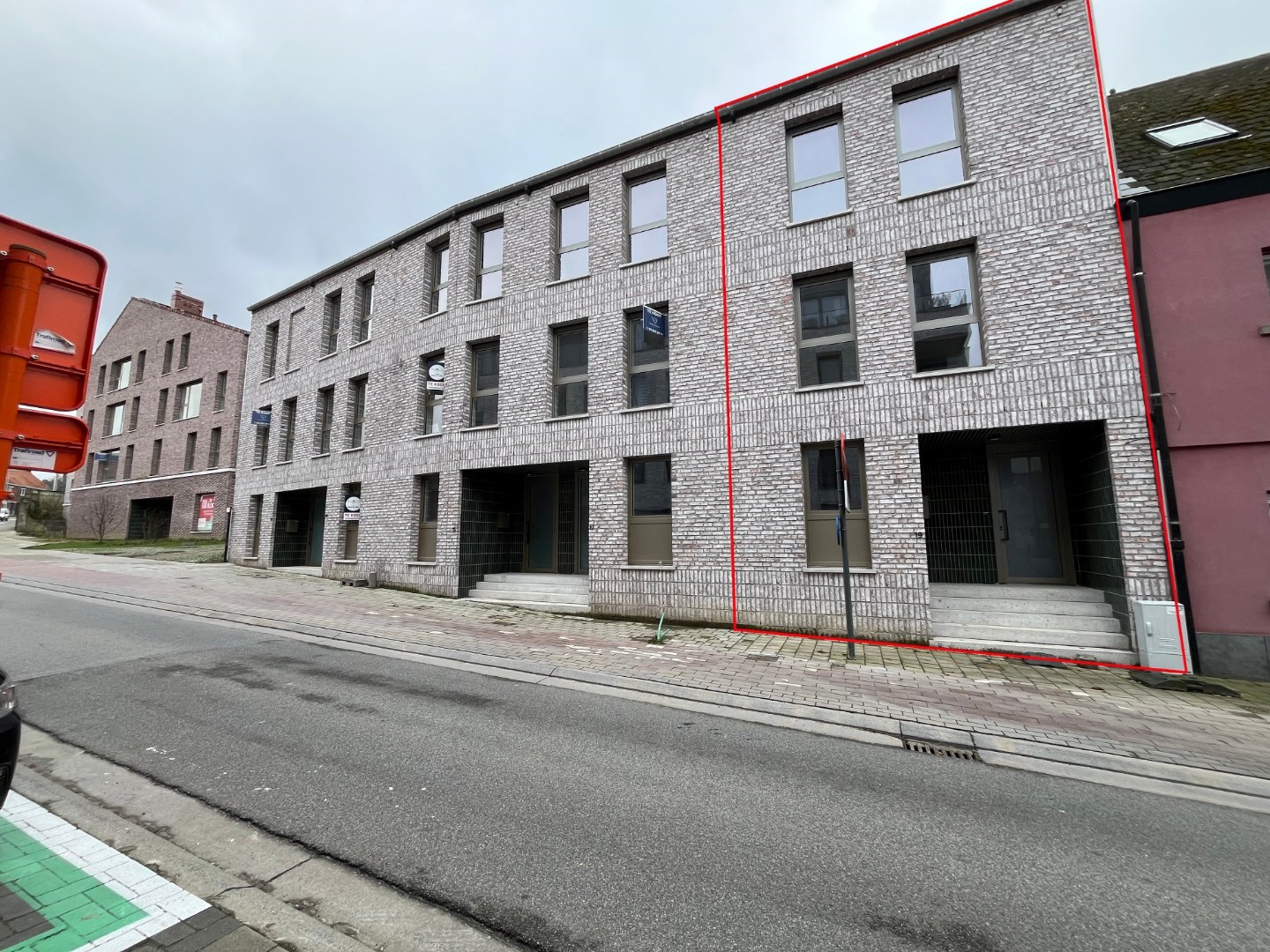 Moderne nieuwbouwwoning in hartje Gavere ! - foto 1