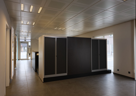 Centraal gelegen gelijkvloerse kantoorruimte te Aalst - foto 4