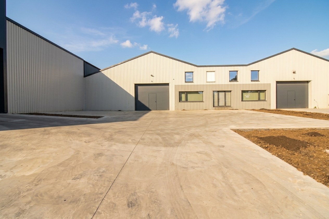 Commercial for rent in Torhout