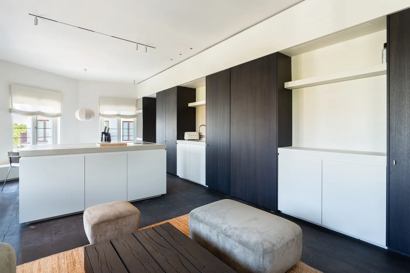 Luxuriously furnished 2-bedroom apartment in the South - photo 4