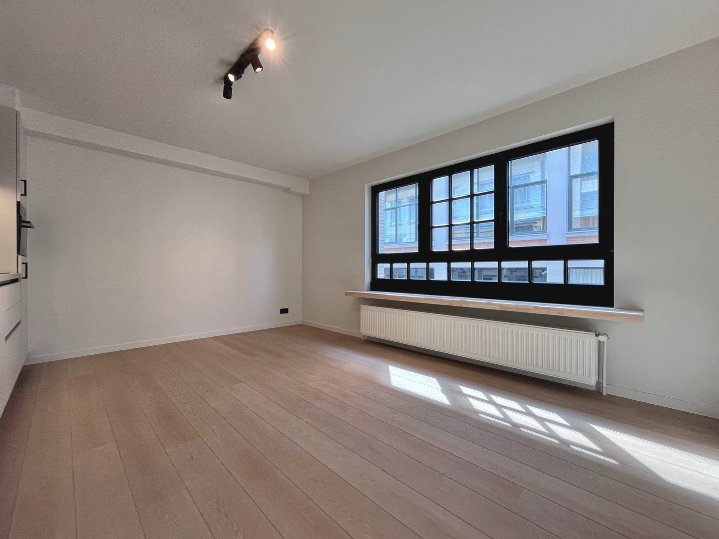 Centraal gelegen 2-slpk appartement - volledig gerenoveerd - te Gent - foto 5