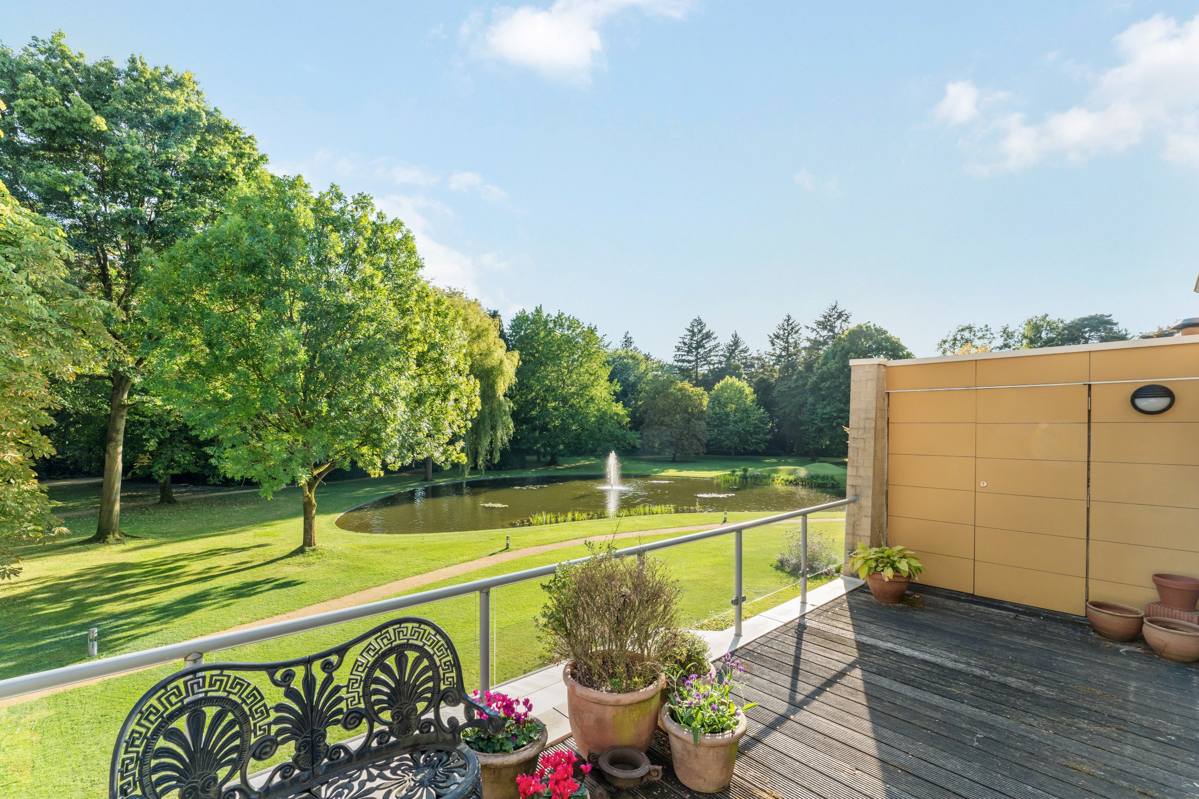 Exclusief appartement te koop in Residentie “De Dennen” met 3 slaapkamers en 2 badkamers - foto 3