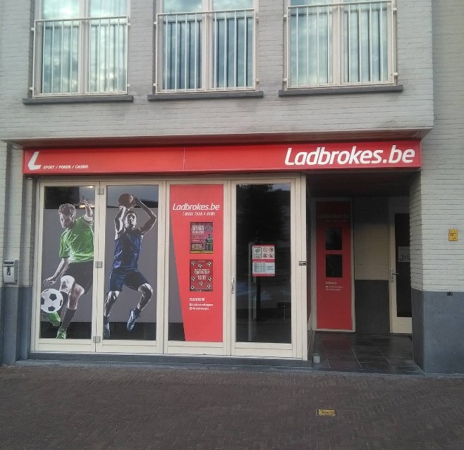 Commercial for rent in Zottegem - photo 5