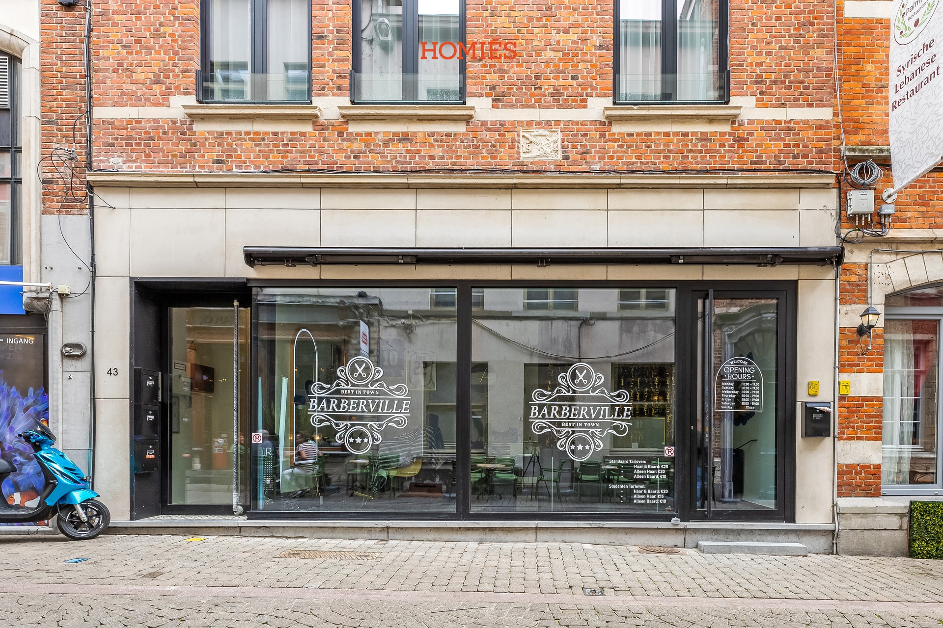 Opbrengsteigendom met 3 appartementen en handelszaak op AAA-locatie! - photo 2