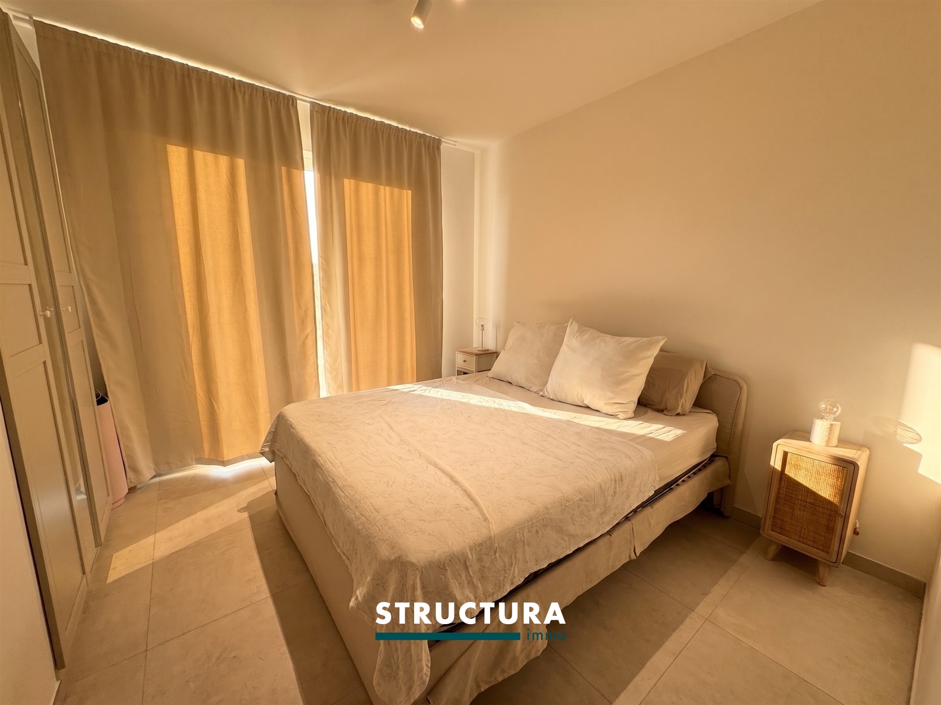 Appartement avec 2 chambres et terras - photo 5