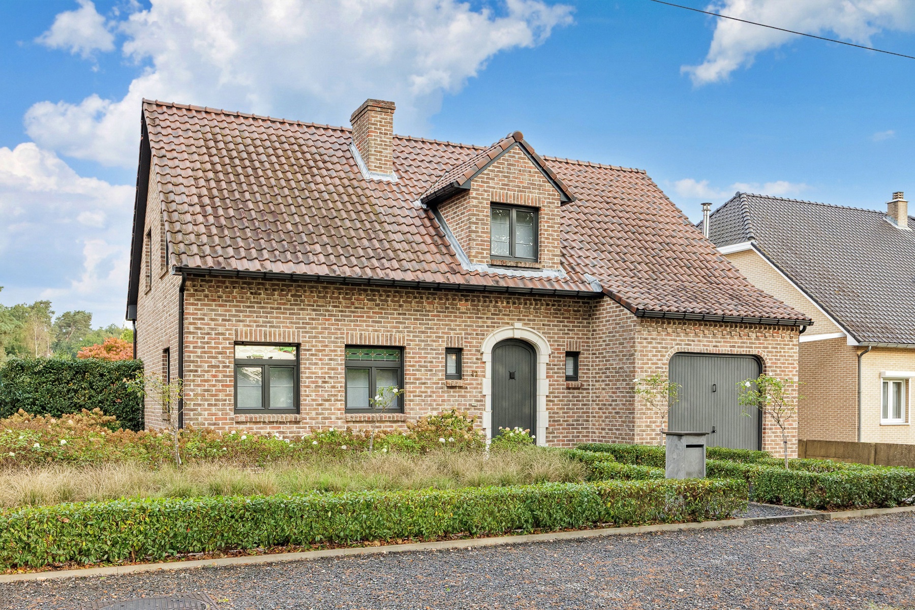 Ruime open bebouwing op 12a50ca in doodlopende straat - foto 1