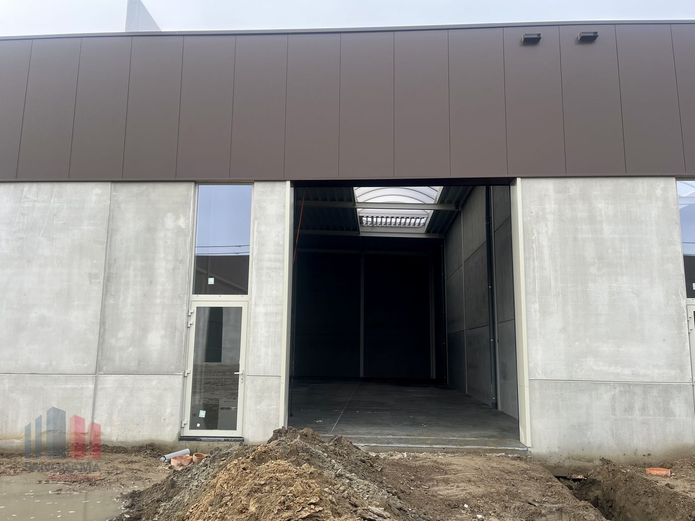 160 m² nieuwbouw KMO-unit nabij de E314 - foto 5