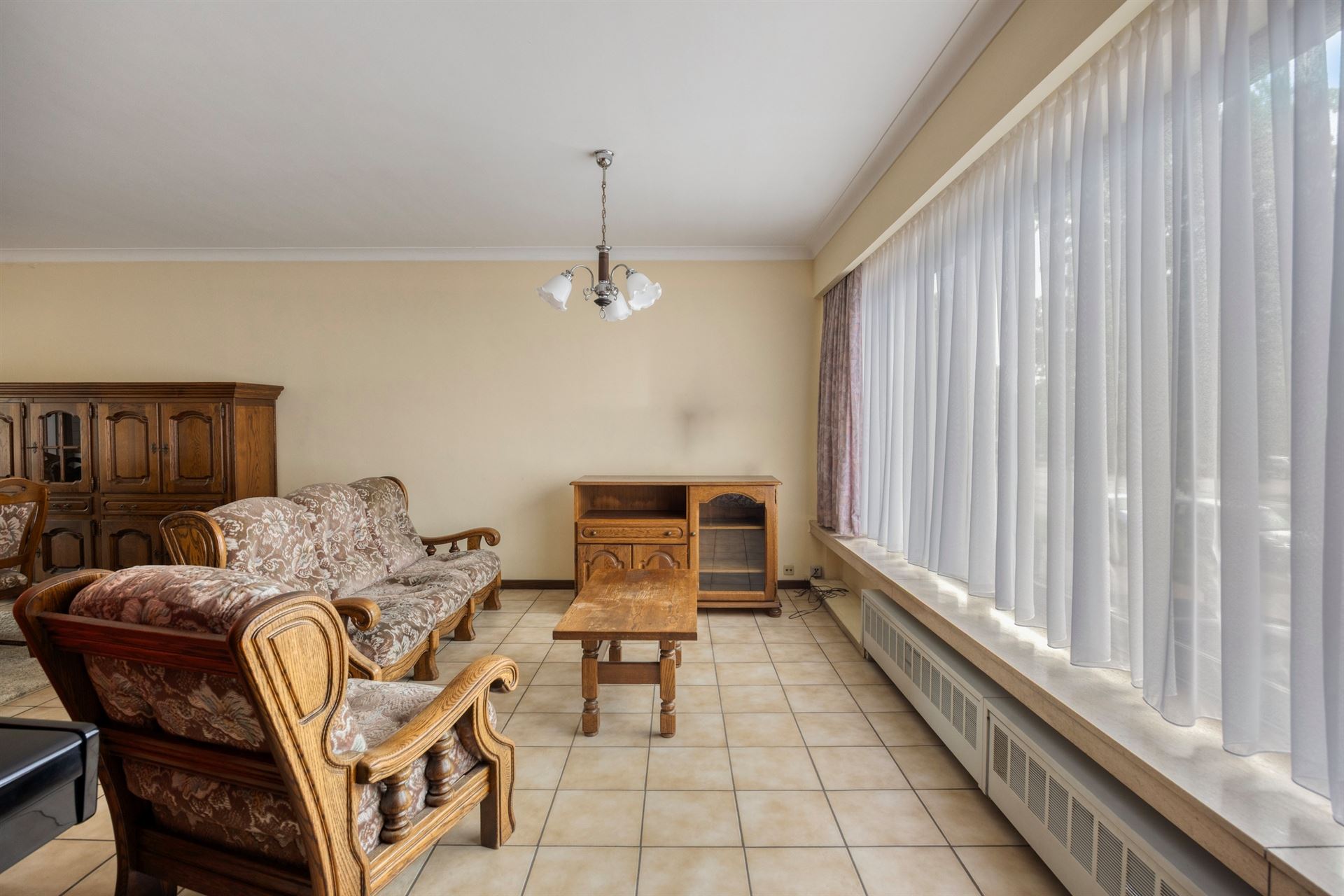HOB bel-étage van 193m² met drie slpk's en ruime tuin! - foto 4
