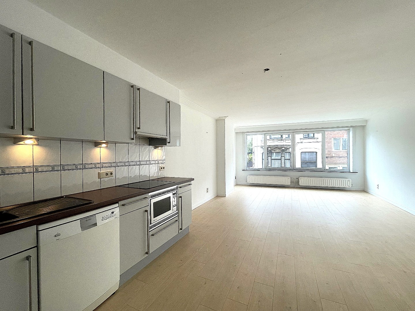 Apartment for sale in Antwerp with 1 bedroom - photo 2