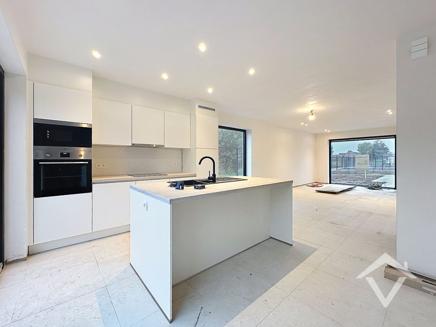 Woning met 3 slaapkamers en carport te Proven - foto 4