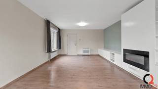 Op een vlot bereikbare locatie nabij het centrum van Tessenderlo-Ham bevindt zich deze ruime woning, gecombineerd met een privatieve tuin, garage...