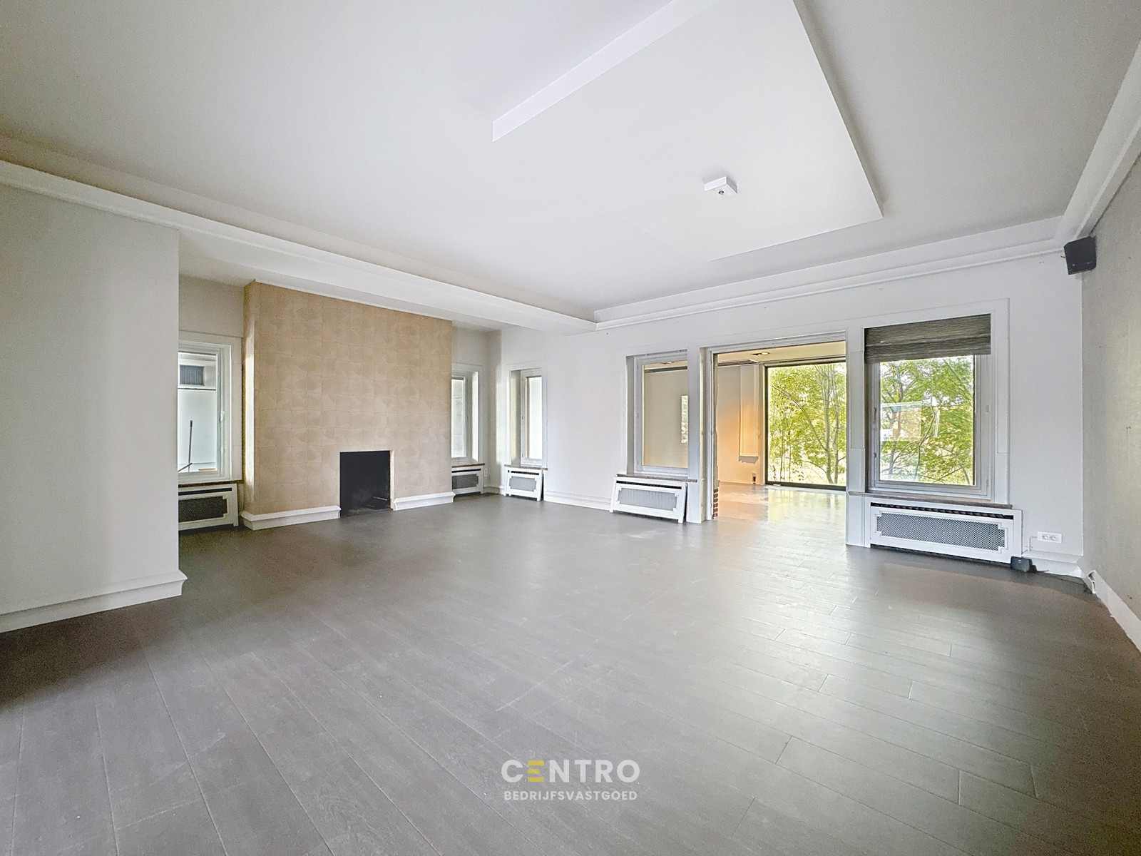 Commerciële site met woonst op toplocatie te Roeselare! - photo 5