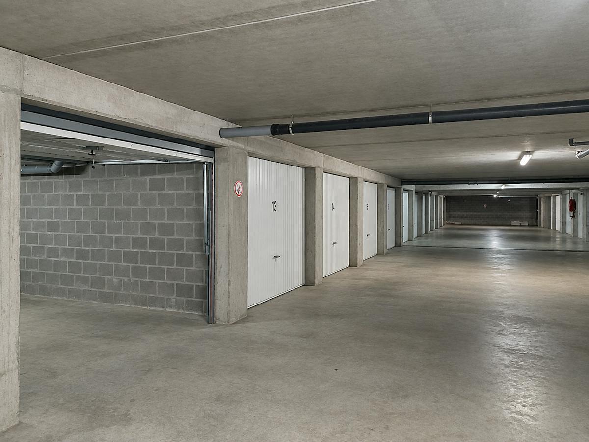 Goedgelegen garagebox te koop te Duinenweg in Middelkerke! - foto 4