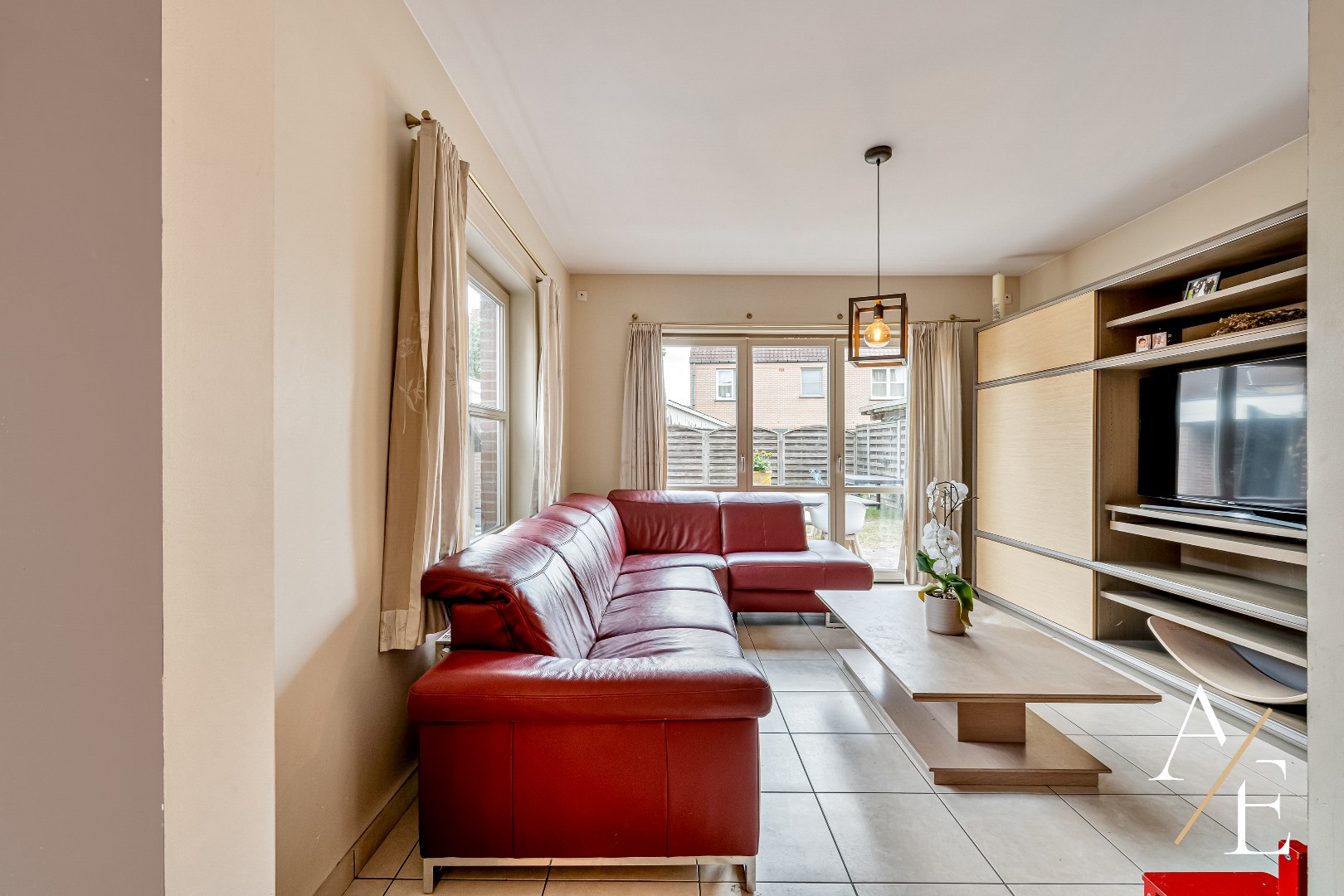 WETTEREN - Gezellige halfopen woning met 4 slpk en tuin! - foto 4