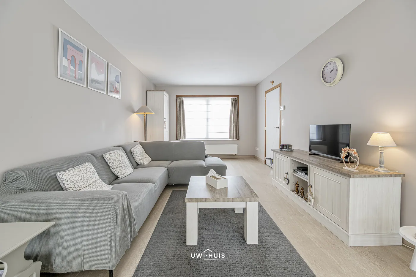 INSTAPKLARE WONING MET 4 SLPKS, 2 BADKAMERS IN BURCHT - foto 2