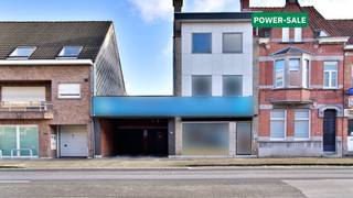 Deze eigendom wordt aangeboden via Power-sale. De vermelde prijs is een richtprijs. Wil je een afspraak vastleggen of wens je meer info omtrent...
