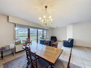 In dit appartement in Gentbrugge draait alles om bewegingsvrijheid en comfort. Dankzij de ruime appartementen geniet je hier van grote slaapkamers...